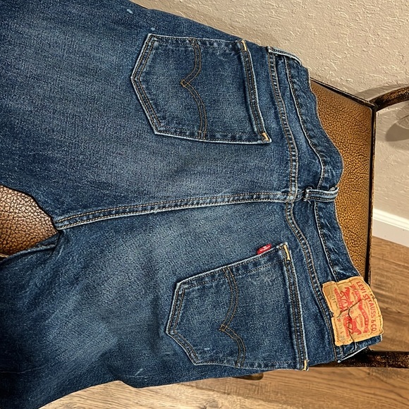 Like New Classic Men’s Vintage 511 Levi’s Spot Painted Distressed Jeans! - Picture 4 of 9